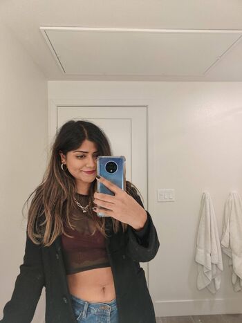 Full leaked Srishti sharma page private photo