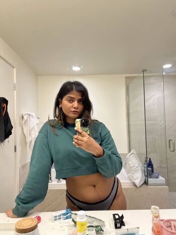 Full leaked Srishti sharma page private photo