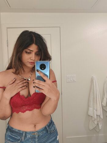 Full leaked Srishti sharma page private photo