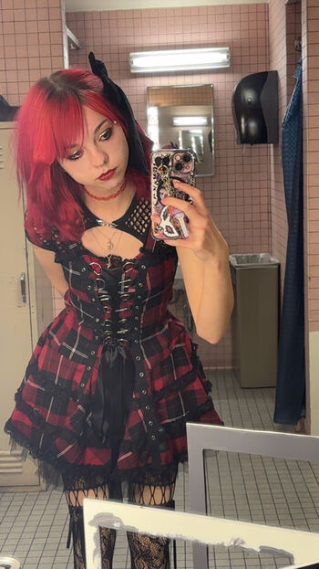 Full leaked Stardustcos page private photo