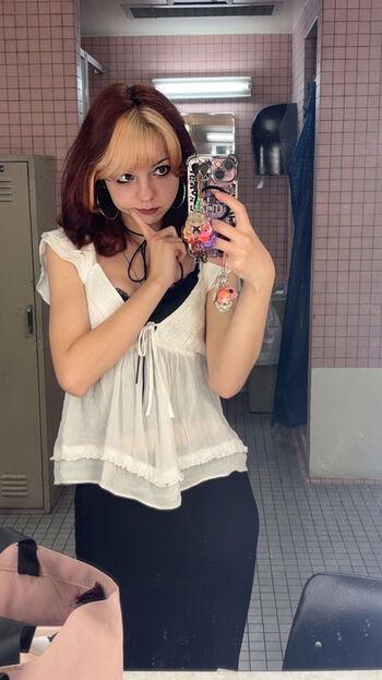 Full leaked Stardustcos private photo