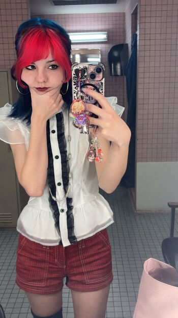 Full leaked Stardustcos private photo