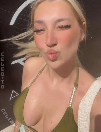 Full leaked Starletnova private photo