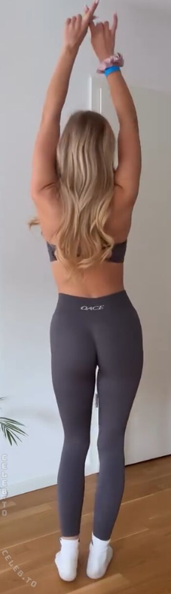 Full leaked Starletnova private photo