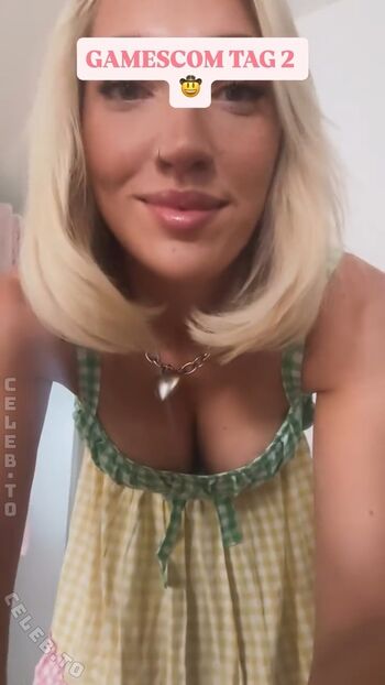 Full leaked Starletnova private photo