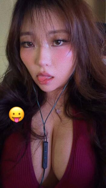 Full leaked Starriebun private photo