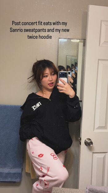 Full leaked Starriebun private photo