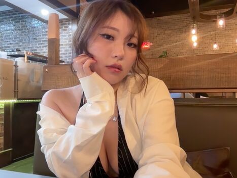 Full leaked Starriebun private photo