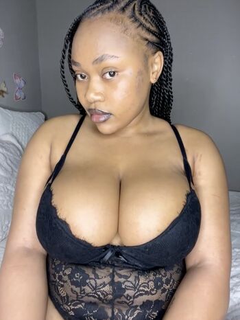 Full leaked Steffie private photo