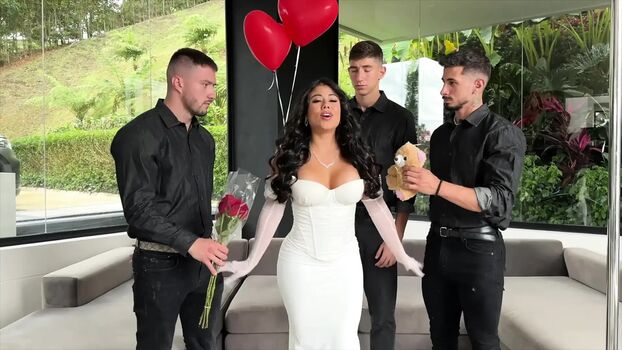 Full leaked Steffy moreno private photo