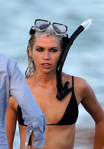 Full leaked Stella maxwell page private photo