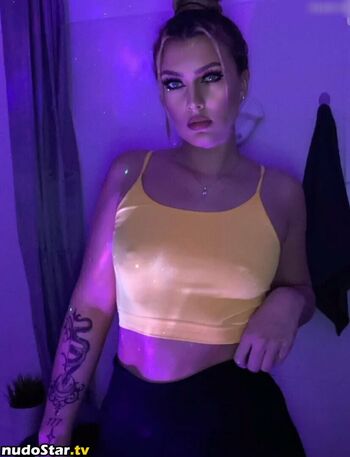 Full leaked Stellablond private photo