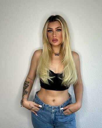 Full leaked Stellablond private photo