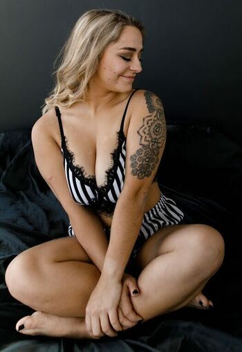 Full leaked Stellavxo private photo