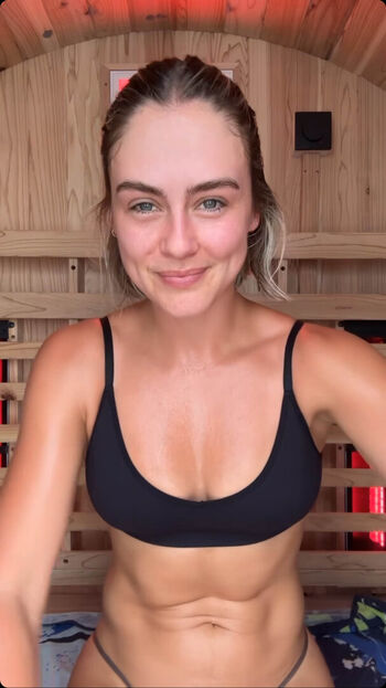 Full leaked Steph claire smith private photo