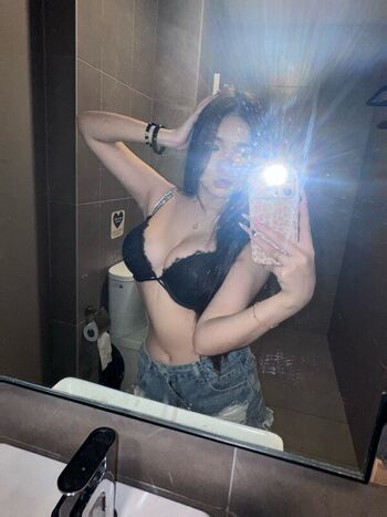 Full leaked Stephanie chua page private photo