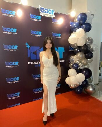 Full leaked Stephanie chua page private photo