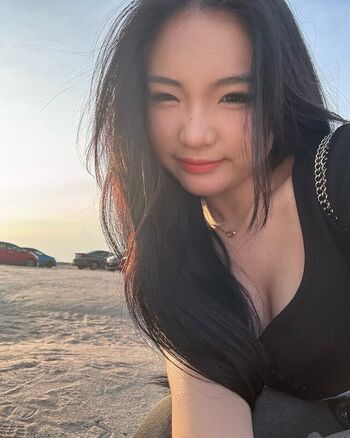 Full leaked Stephanie chua page private photo