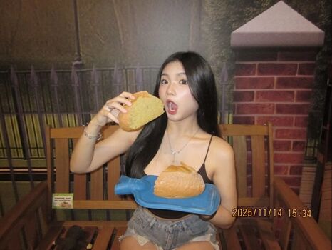 Full leaked Stephanie chua page private photo