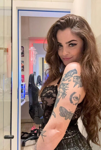 Full leaked Stesereia private photo