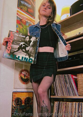 Full leaked Stoneyghostkitten private photo
