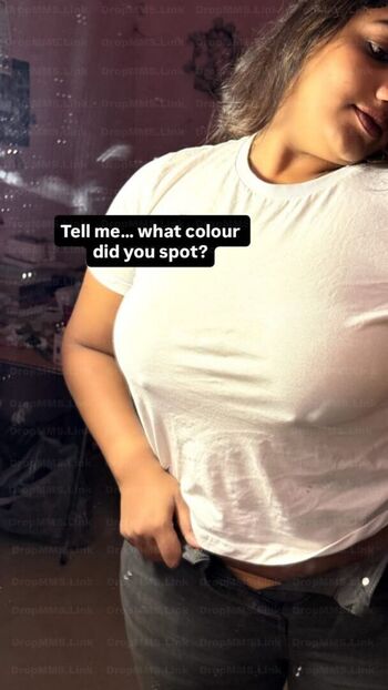 Full leaked Storiesofsara private photo