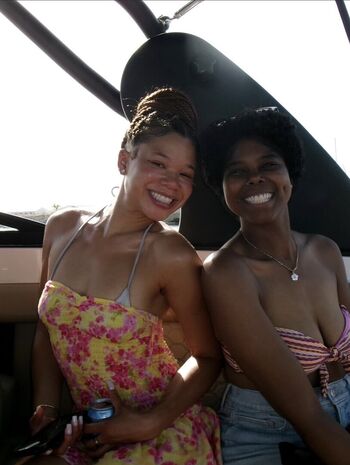 Full leaked Storm reid private photo