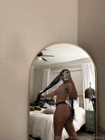 Full leaked Stormidayy private photo