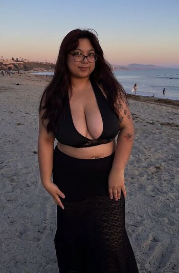 Full leaked Strawboari private photo