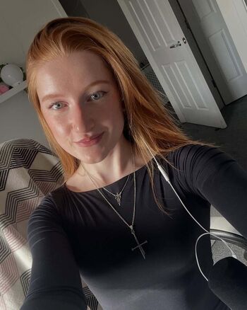 Full leaked Strawbz private photo