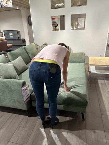 String Voyeur