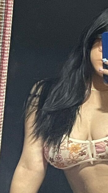 Full leaked Strwbrrsh private photo