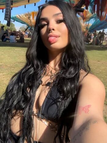 Full leaked Stxfxnny private photo