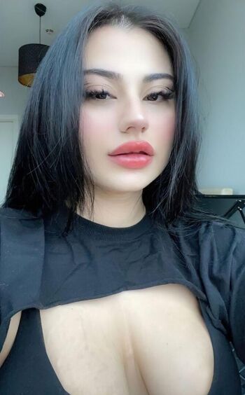 Full leaked Su balci private photo