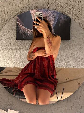Full leaked Su balci private photo