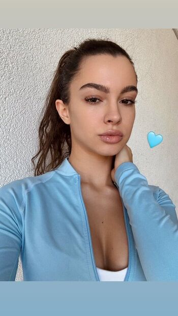 Full leaked Su burcu private photo