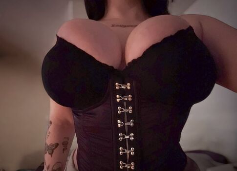 Full leaked Submittocatlady private photo