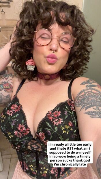 Full leaked Subversivesocialite private photo