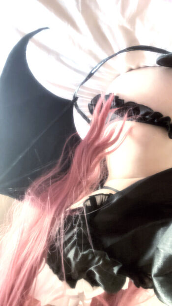 Full leaked Succubunny private photo