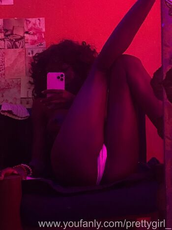 Full leaked Succubus private photo