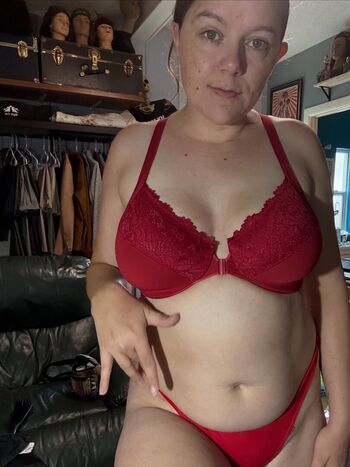 Full leaked Suckmyeffing private photo