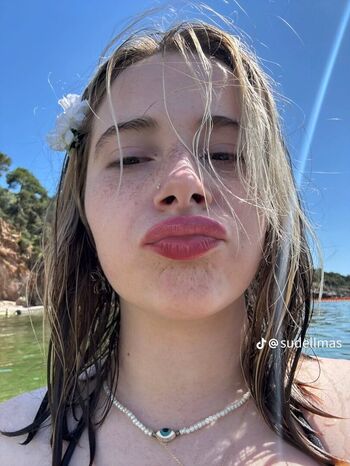 Full leaked Sude elmas page private photo