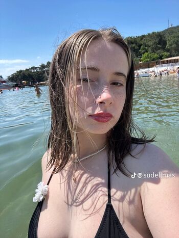 Full leaked Sude elmas page private photo