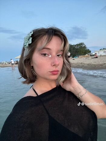 Full leaked Sude elmas page private photo
