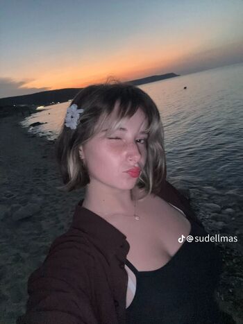 Full leaked Sude elmas page private photo