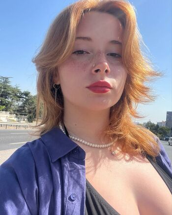 Full leaked Sude elmas private photo