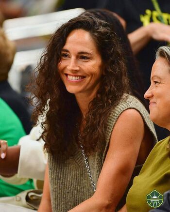 Full leaked Sue bird page private photo