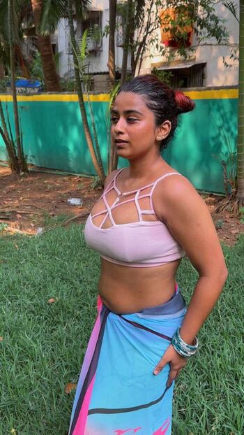 Full leaked Suhana khan private photo