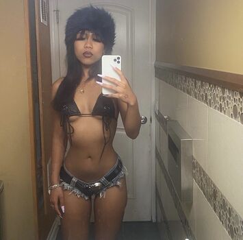 Full leaked Sukibaby private photo