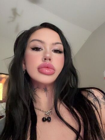 Full leaked Sum r private photo